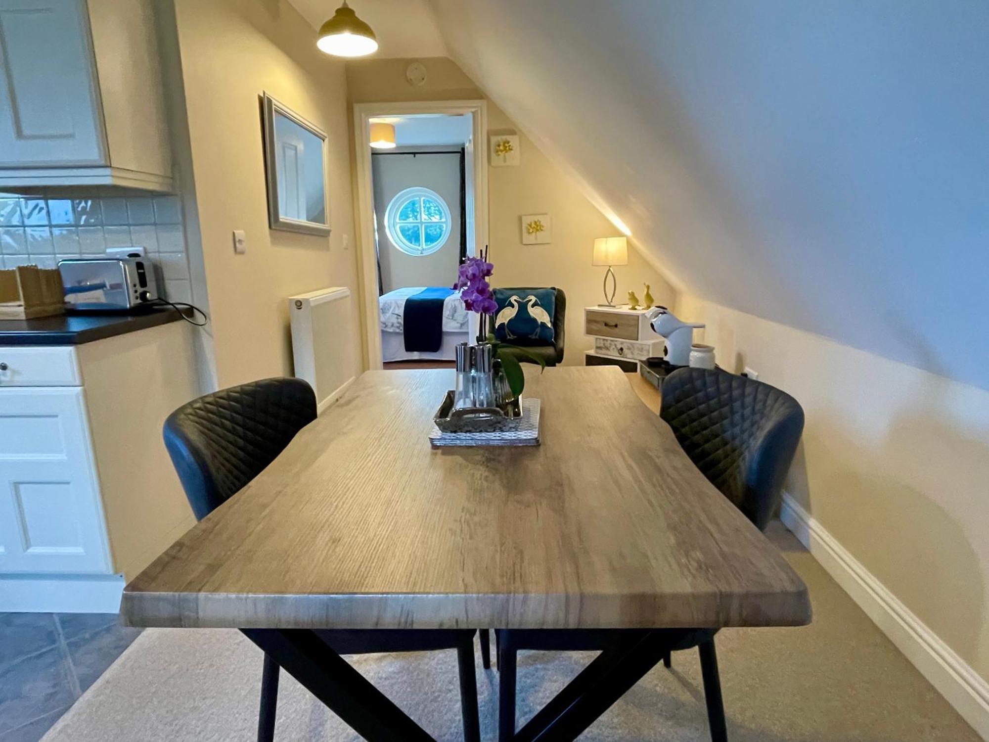 Cheshire Retreat At Within Street Farm Apartment Middlewich Bagian luar foto